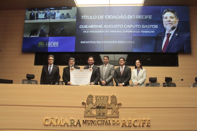 Câmara concede Título de Cidadão do Recife a Guilherme Augusto Caputo Bastos