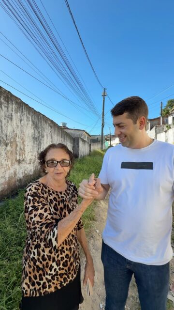 Quem conhece o nosso mandato, conhece Dona Rosa, lá do Jordão.

Porque a nossa caminhada não é só sobre política e votos. É sobre fazer amigos, construir laços e levar cada pessoa no coração.

E é isso que faz tudo valer a pena! 👊🏼