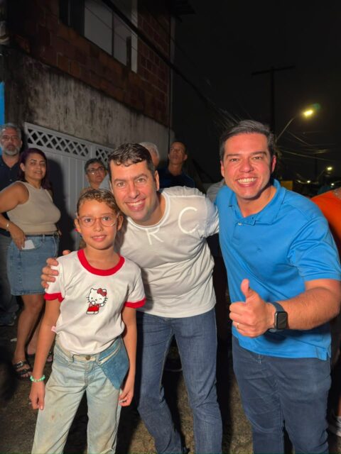 Pernambuco precisa de quem conhece a realidade da nossa gente e trabalha todos os dias para transformá-la. 👊🏼

📸: Tárcio Porfírio